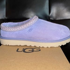 Ugg W Tasman JGL Color Size 8 Never Worn